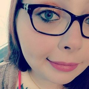 Meet your Posher, Alissa